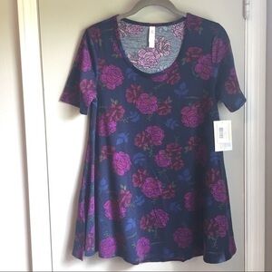 NEW! LuLaRoe Red & Pink Roses Blue Perfect Tee Fit and Flare Women’s Top - XXS